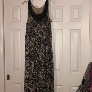 SONOMA Black & cream summer maxi dress.